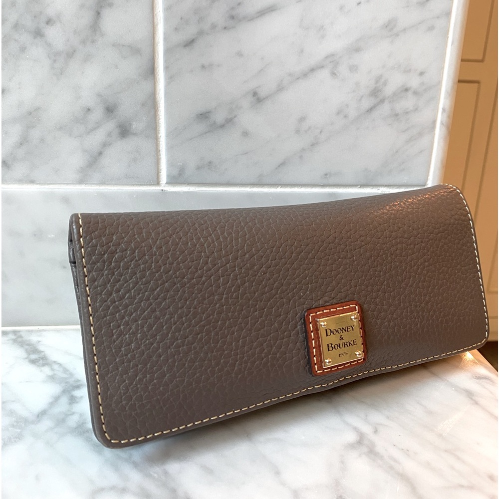 Dooney & Bourke Wallet